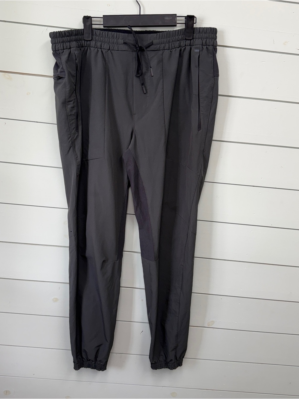Lululemon license to train jogger full length dark gray men's size XL